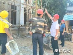 他们无惧骄阳炙